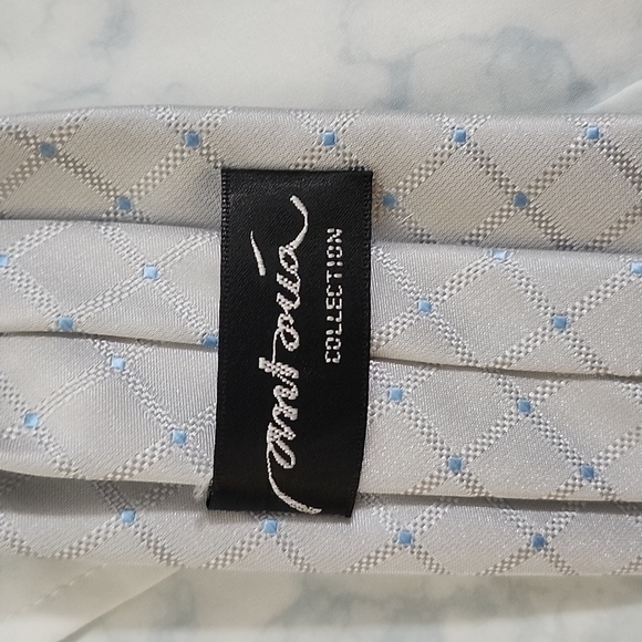 Antonia Collection Vintage Silk Tie with Checkerboard Detail - Picture 2 of 5